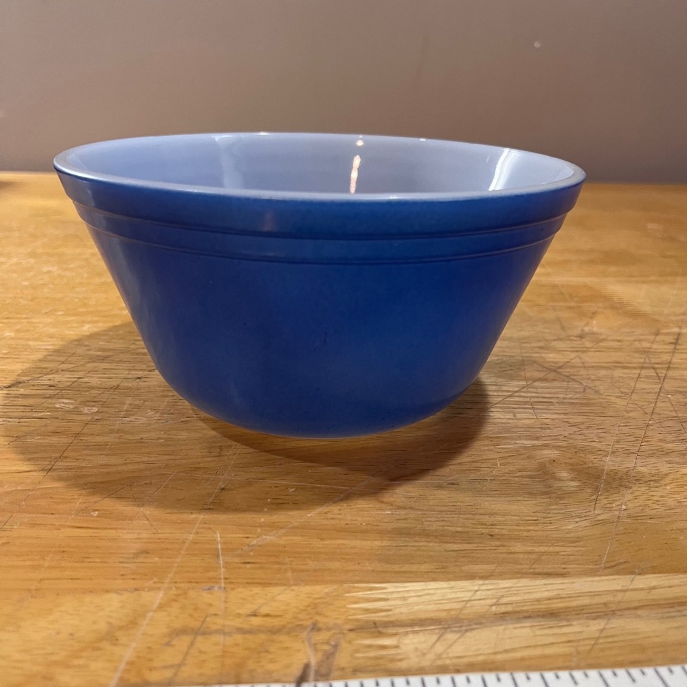 Vtg Federal Glass Blue Milk‎ Glass Mixing Bowl Mid Century Modern 6 inch